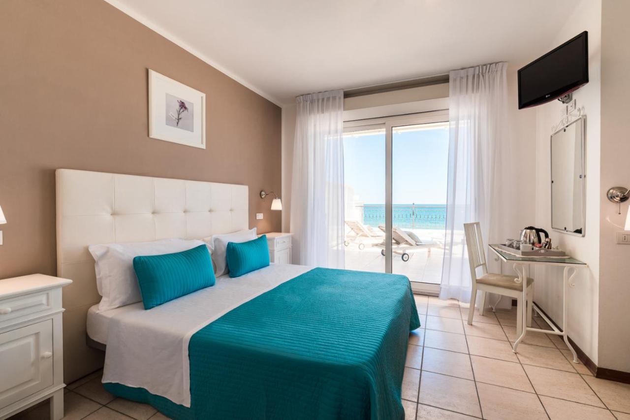 Hotel Soraya - Spiaggia Sawasdee Ριτσόνε Εξωτερικό φωτογραφία