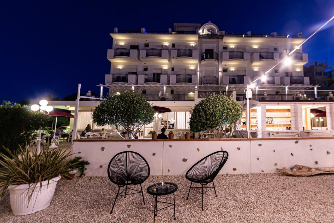 Hotel Soraya - Spiaggia Sawasdee Ριτσόνε Εξωτερικό φωτογραφία